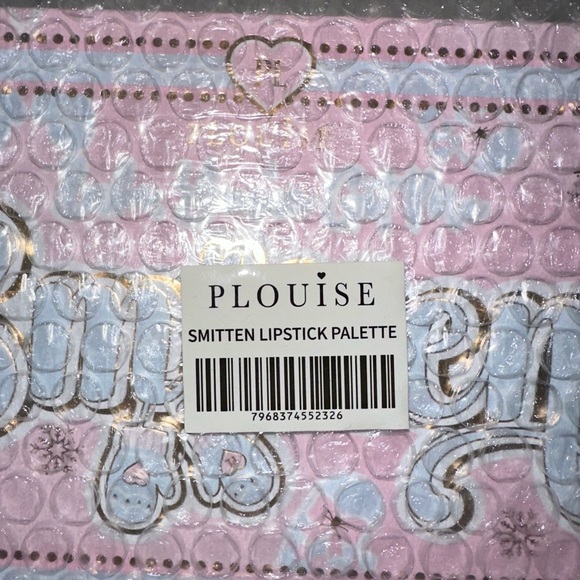 P Louise “Babe You’ve Got Me Smitten” Lipstick Palette - Picture 3 of 10